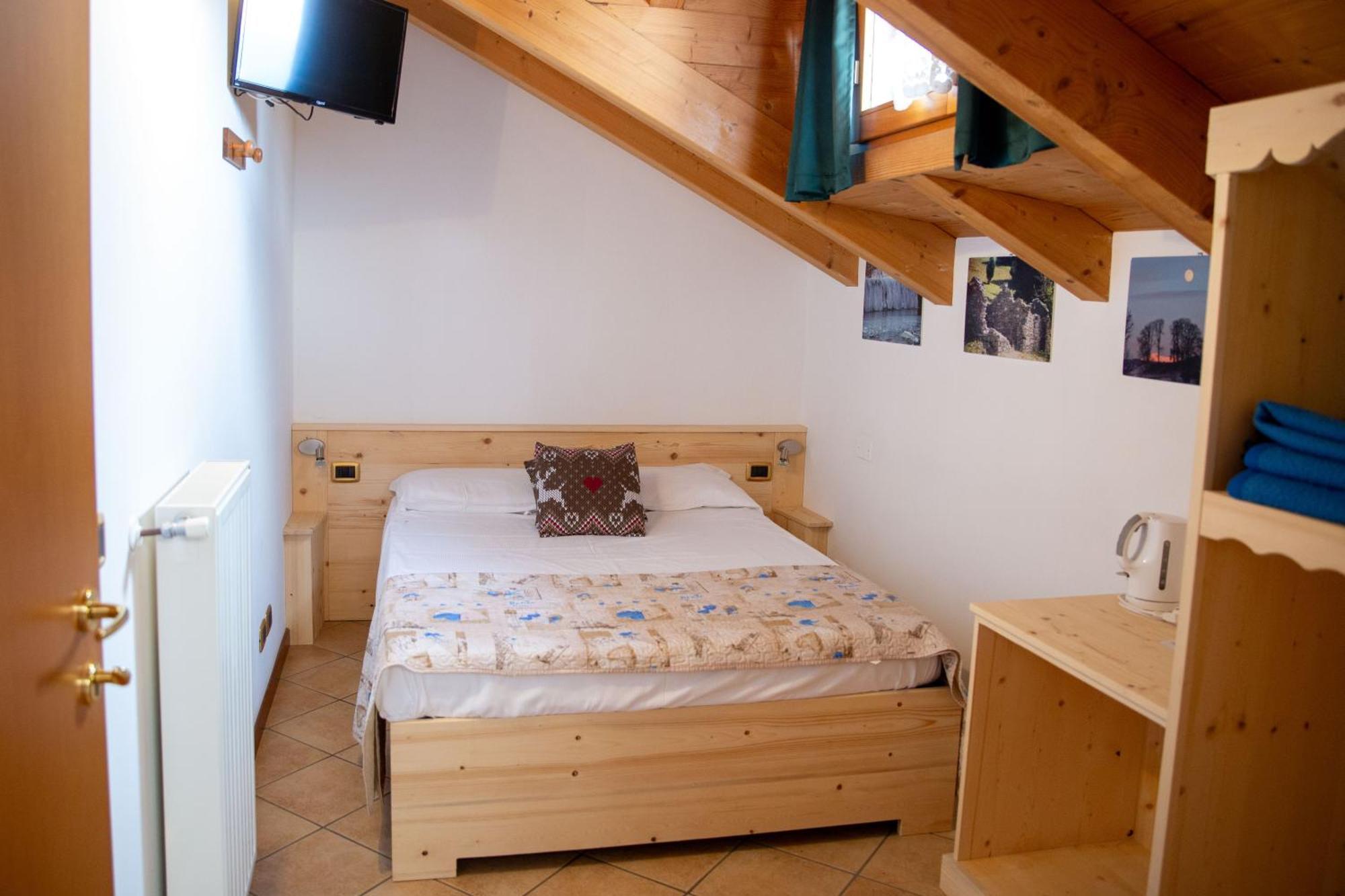 Rifugio Pranolz Pensión *